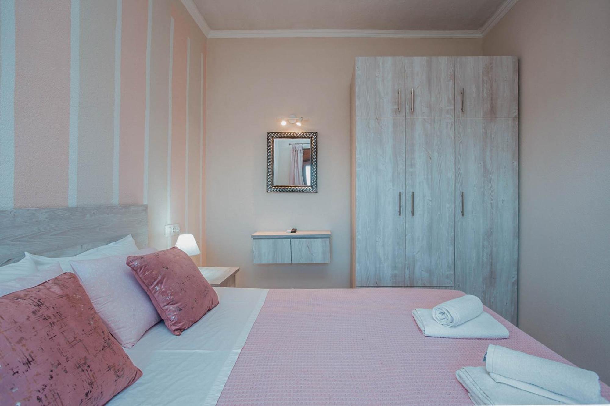 House Christina Apartment วูร์วูรู ภายนอก รูปภาพ