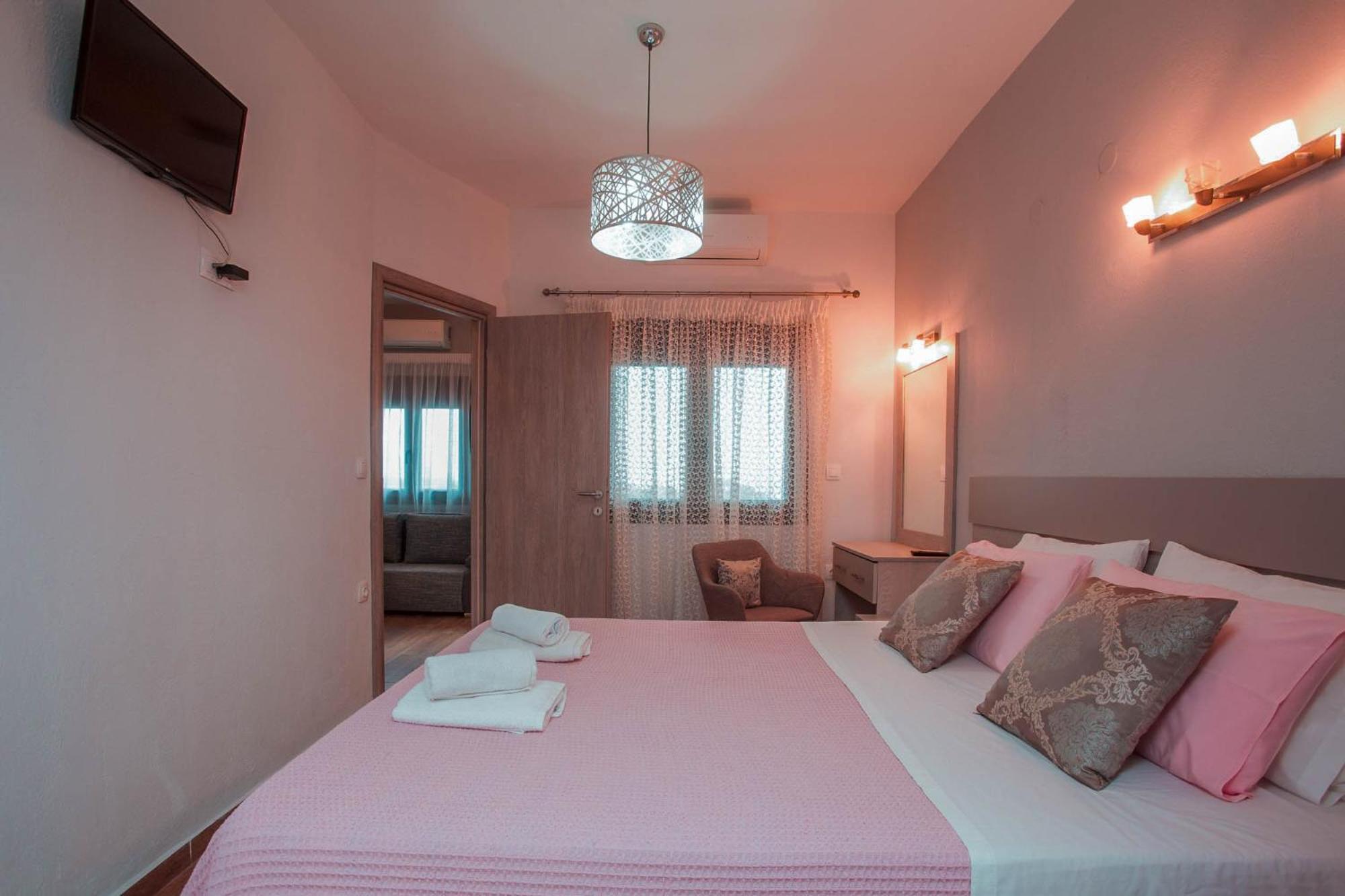 House Christina Apartment วูร์วูรู ภายนอก รูปภาพ